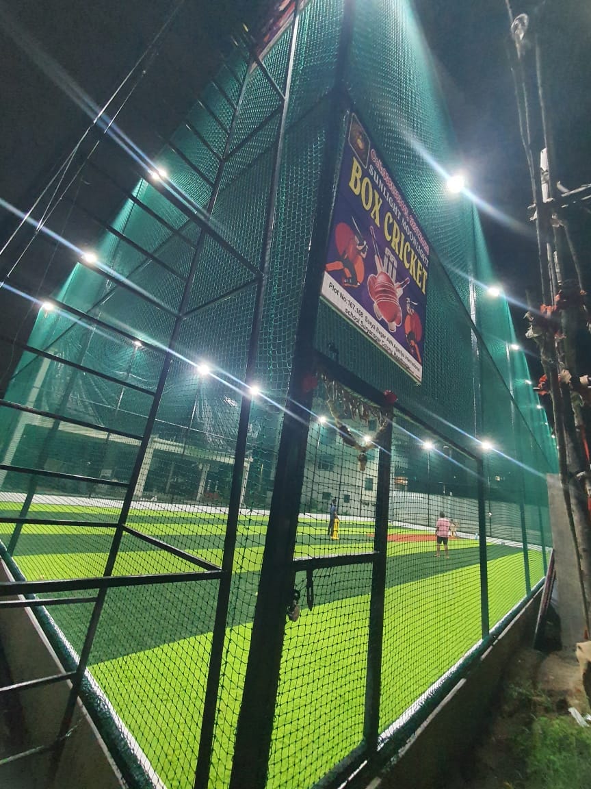 Sunlight Moonlight Box Cricket