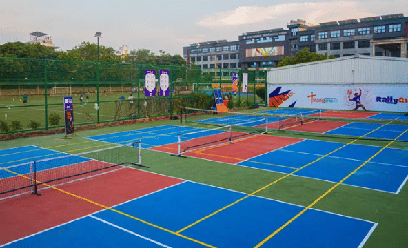 Tirang Badminton Center - Sector 10