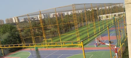 Titans Turf, Dumas Road