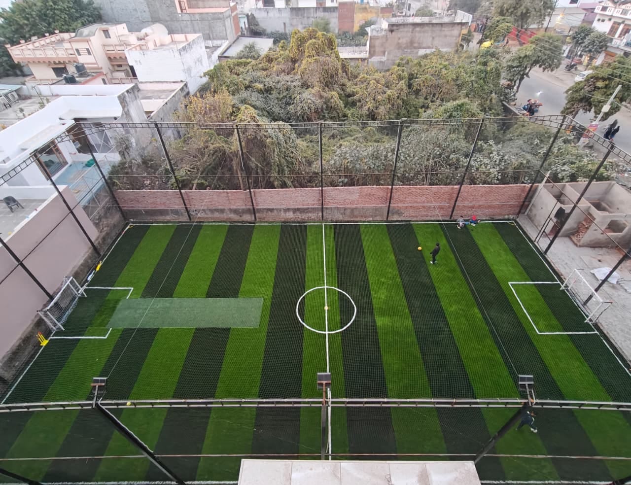 Turf Kings - A Sports Lounge
