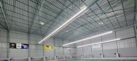 V Square Badminton Club