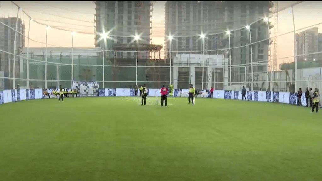 VVIP Smashtress Box Cricket