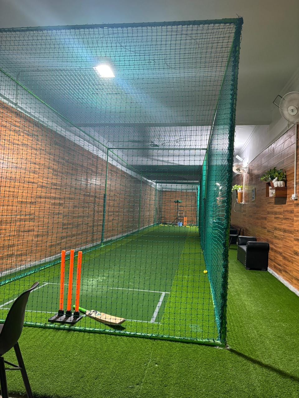 Yorker Yard Indoor